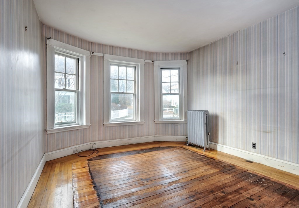 78 Huntington Road Milton, MA 02186 - Photo 3 of 15