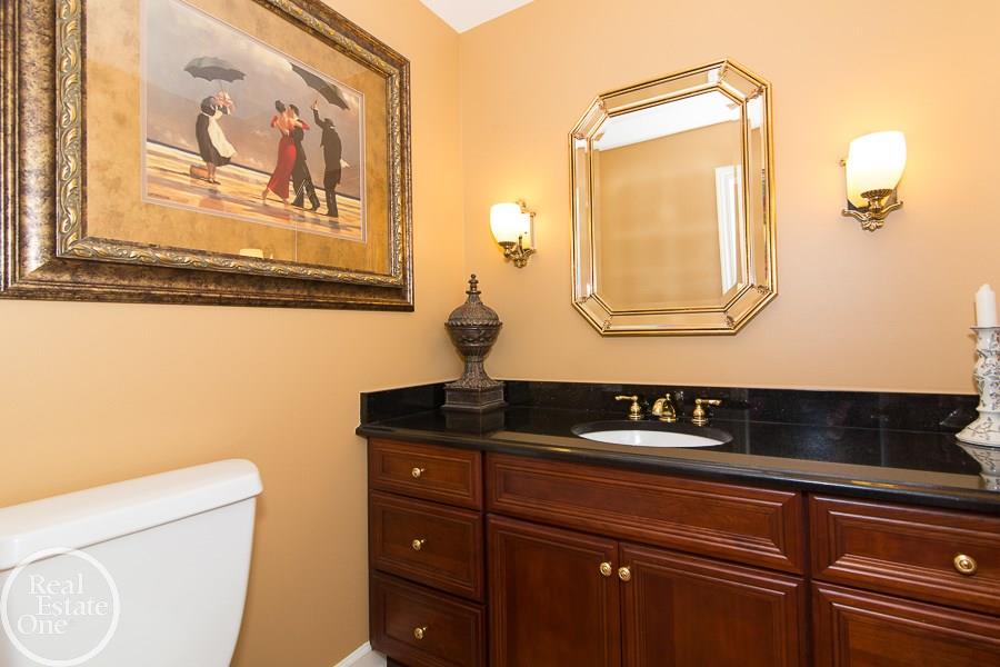 6376 Peach Tree Court Rochester Hills, MI 48306 - Photo 16 of 27