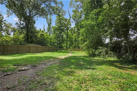 $239,500 | 25236 McCarroll Road, Springfield, LA 70462