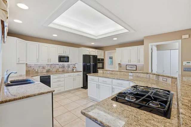 $1,135,000 | 514 North Dunbarton Oaks Lane, Liberty Lake, WA 99019