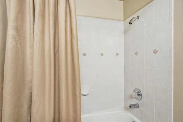 $1,135,000 | 514 North Dunbarton Oaks Lane, Liberty Lake, WA 99019