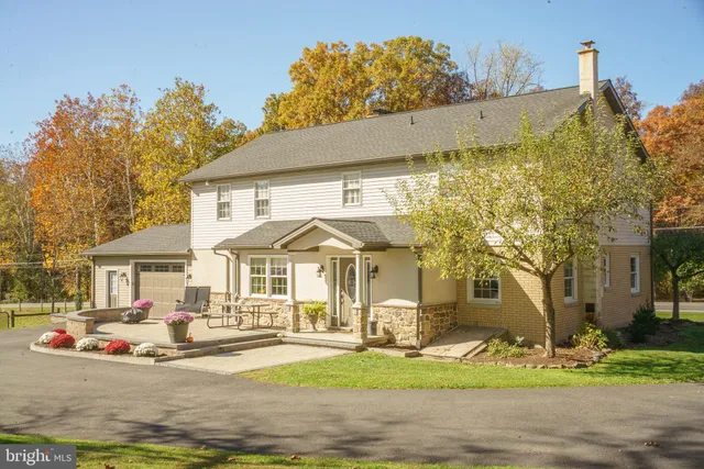 $550,000 | 1682 Reading Road, Mohnton, PA 19540