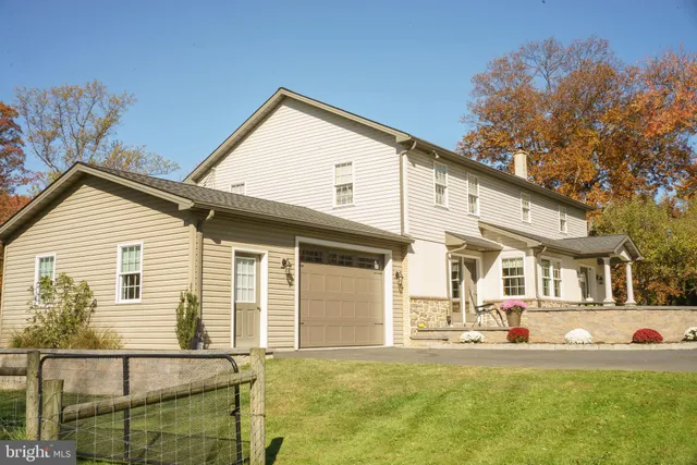 $550,000 | 1682 Reading Road, Mohnton, PA 19540