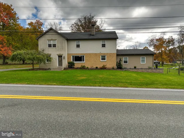 $550,000 | 1682 Reading Road, Mohnton, PA 19540