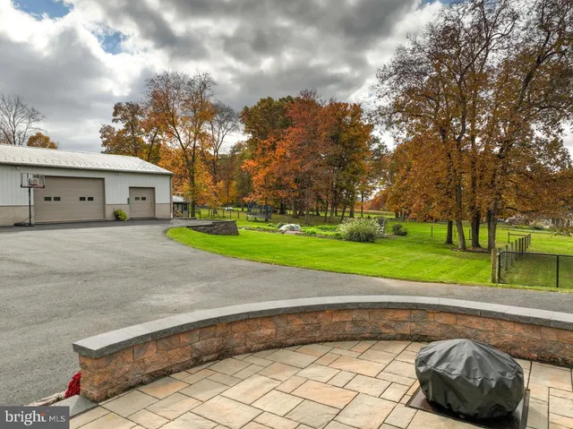 $550,000 | 1682 Reading Road, Mohnton, PA 19540