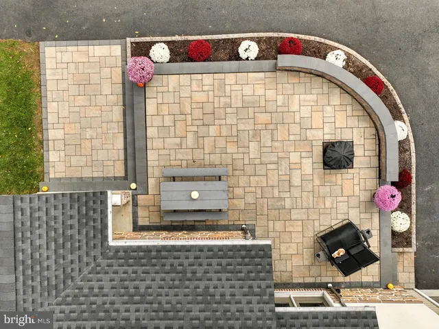 $550,000 | 1682 Reading Road, Mohnton, PA 19540