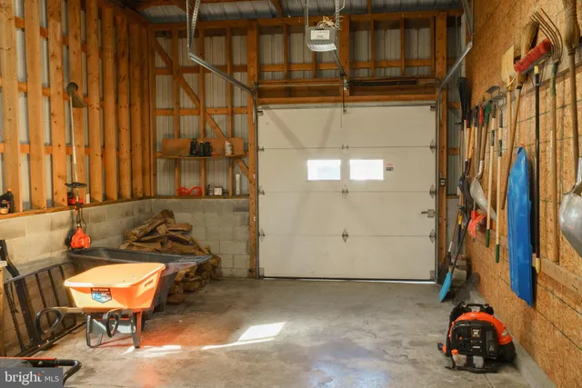 $550,000 | 1682 Reading Road, Mohnton, PA 19540