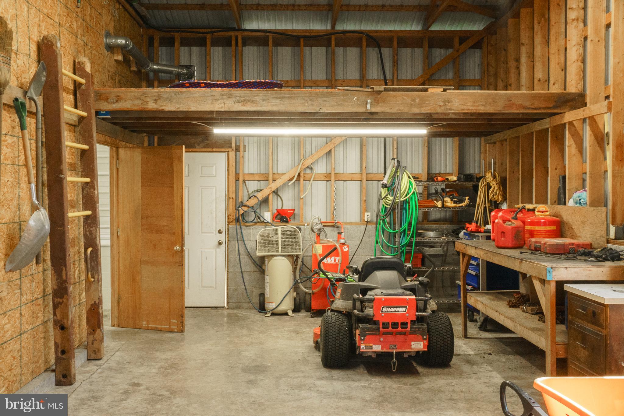 1682 Reading Road Mohnton, PA 19540 - Photo 47 of 73