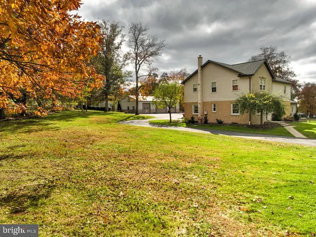 $550,000 | 1682 Reading Road, Mohnton, PA 19540