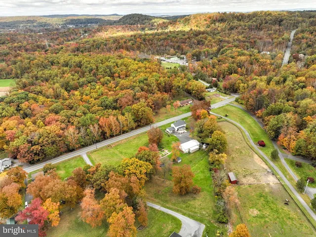 $550,000 | 1682 Reading Road, Mohnton, PA 19540