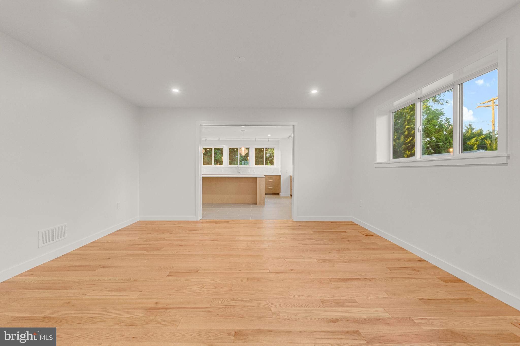 2706 Bartol Avenue Baltimore, MD 21209 - Photo 12 of 62 a view of an empty room with a window