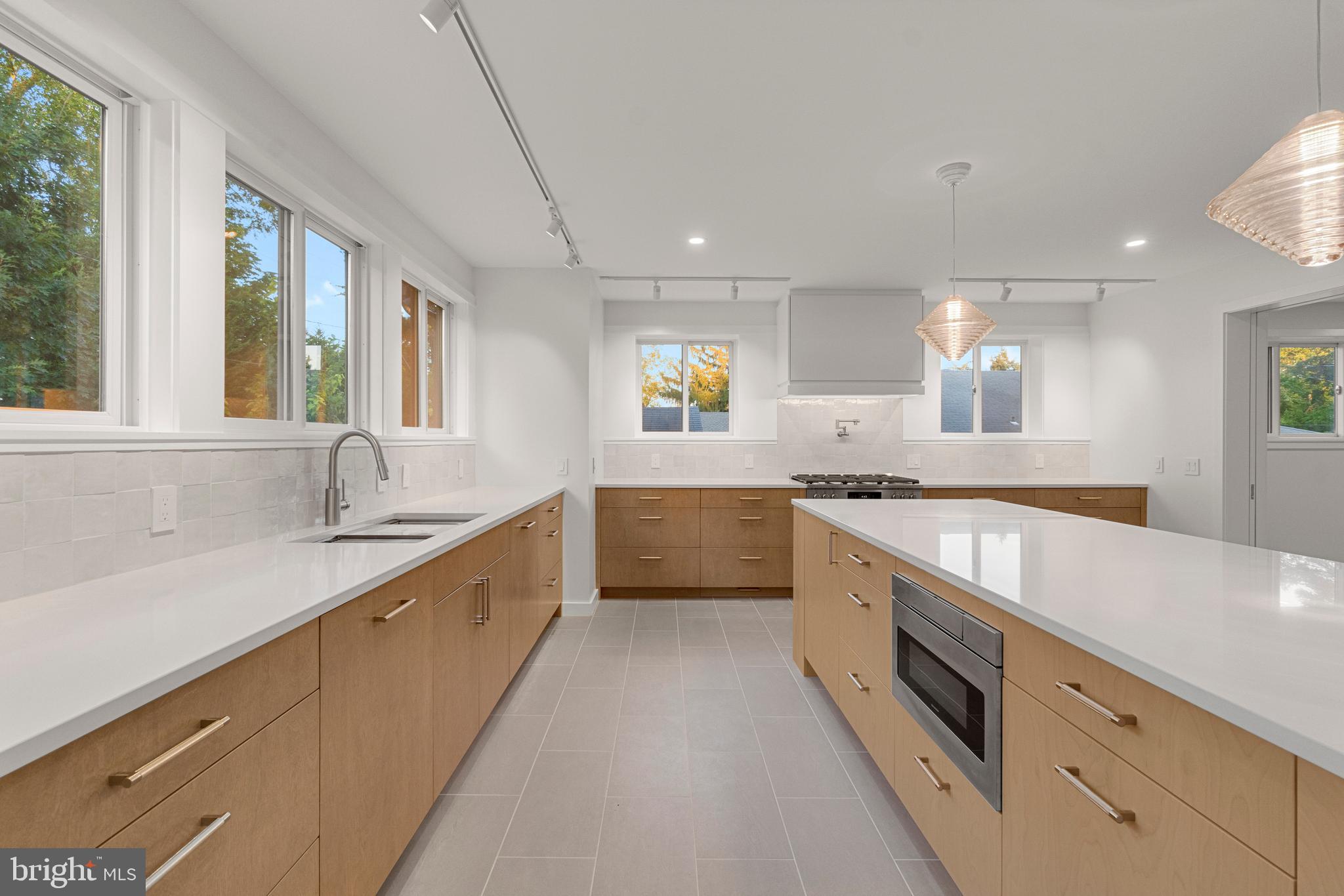 2706 Bartol Avenue Baltimore, MD 21209 - Photo 28 of 62 kitchen