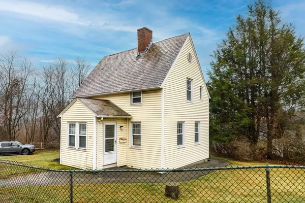 $254,900 | 101 Ararat Street, Worcester, MA 01606