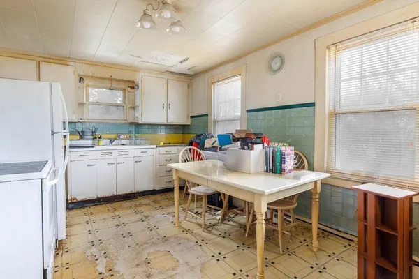 $254,900 | 101 Ararat Street, Worcester, MA 01606