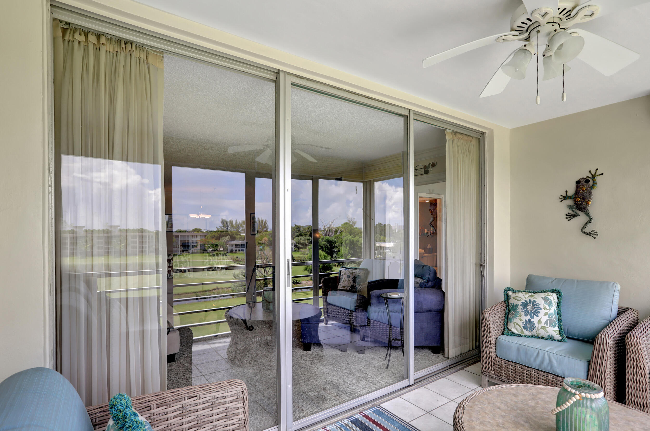 3001 South Course Drive, Unit 508 Pompano Beach, FL 33069 - Photo 27 of 36 a living room with furniture