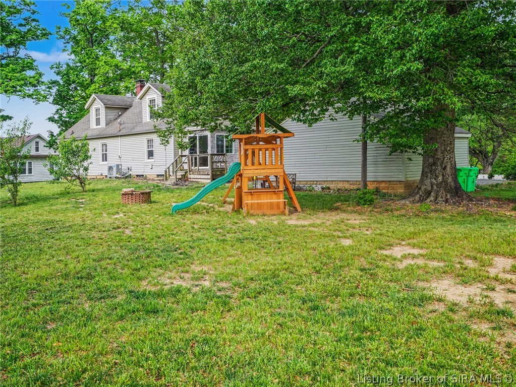 5369 Highway 62 Georgetown, IN 47122 - Photo 26 of 27