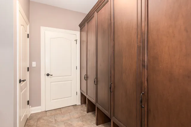 $1,099,000 | 39W663 Henry David Thoreau Place, St. Charles, IL 60175