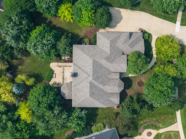 $1,099,000 | 39W663 Henry David Thoreau Place, St. Charles, IL 60175