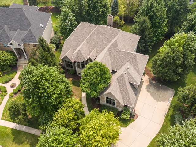 $1,099,000 | 39W663 Henry David Thoreau Place, St. Charles, IL 60175