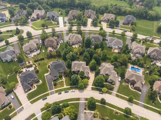 $1,099,000 | 39W663 Henry David Thoreau Place, St. Charles, IL 60175