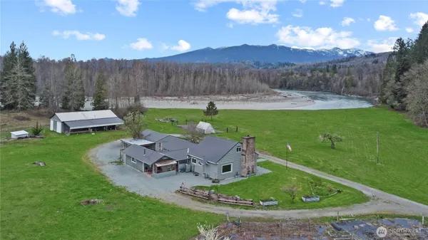 $675,000 | 9040 Thunderbird Lane, Concrete, WA 98237