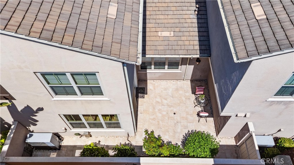 37 Peony Irvine, CA 92618 - Photo 41 of 56 a front view of a building with large windows