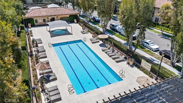 a green field with lots of flowers