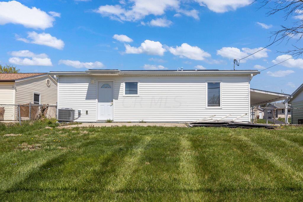 571 Ridgefield Road Newark, OH 43055 - Photo 39 of 47 39-571RidgefieldRd-Exterior