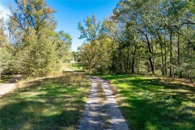 $999,900 | 422 Blessings Lane, Nicholson, GA 30565