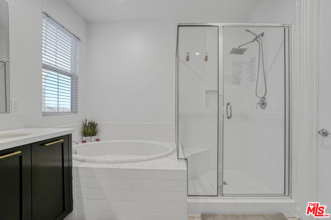 20818 Bur Oak Circle Porter Ranch, CA 91326 - Photo 27 of 42