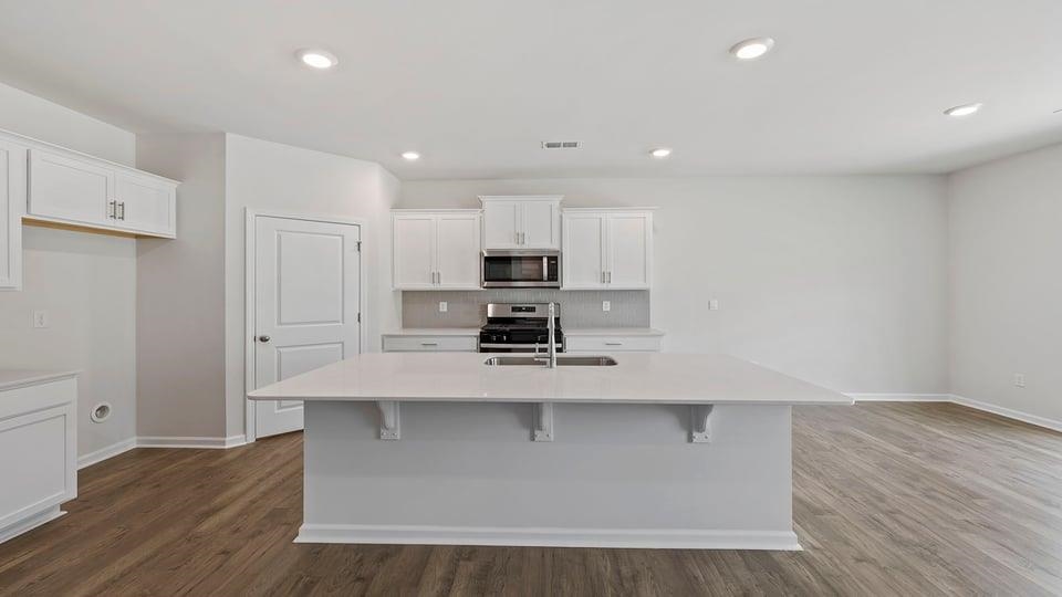 1049 Roleson Way Woodruff, SC 29388 - Photo 4 of 30 Gallery Image 4