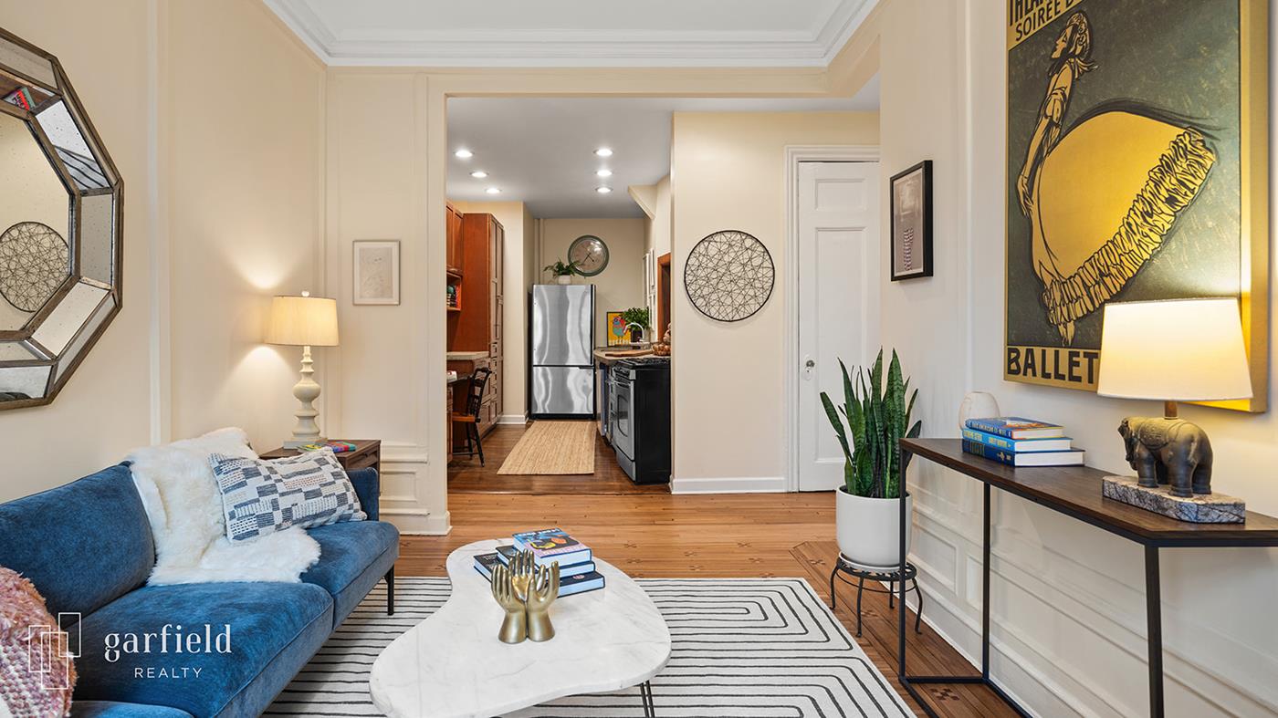 7 Prospect Park Southwest, Unit 3 Brooklyn, NY 11215 - Photo 3 of 10