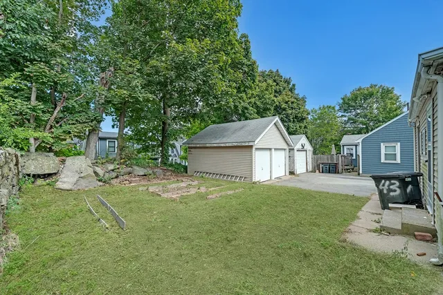 $2,600 | 41 Kent Street, Unit 1, Quincy, MA 02169