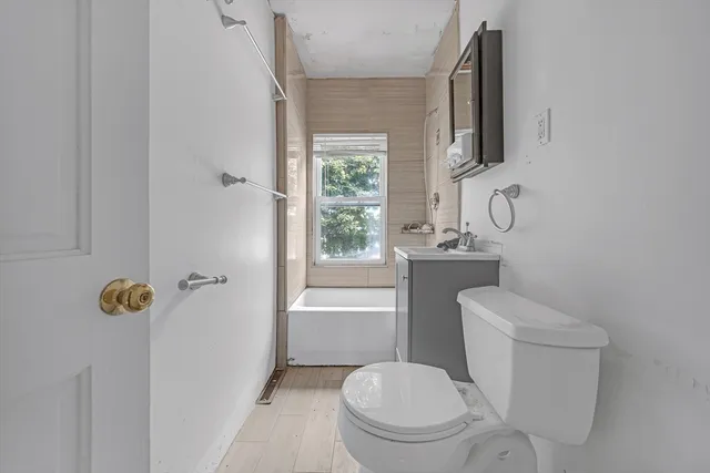 $2,600 | 41 Kent Street, Unit 1, Quincy, MA 02169