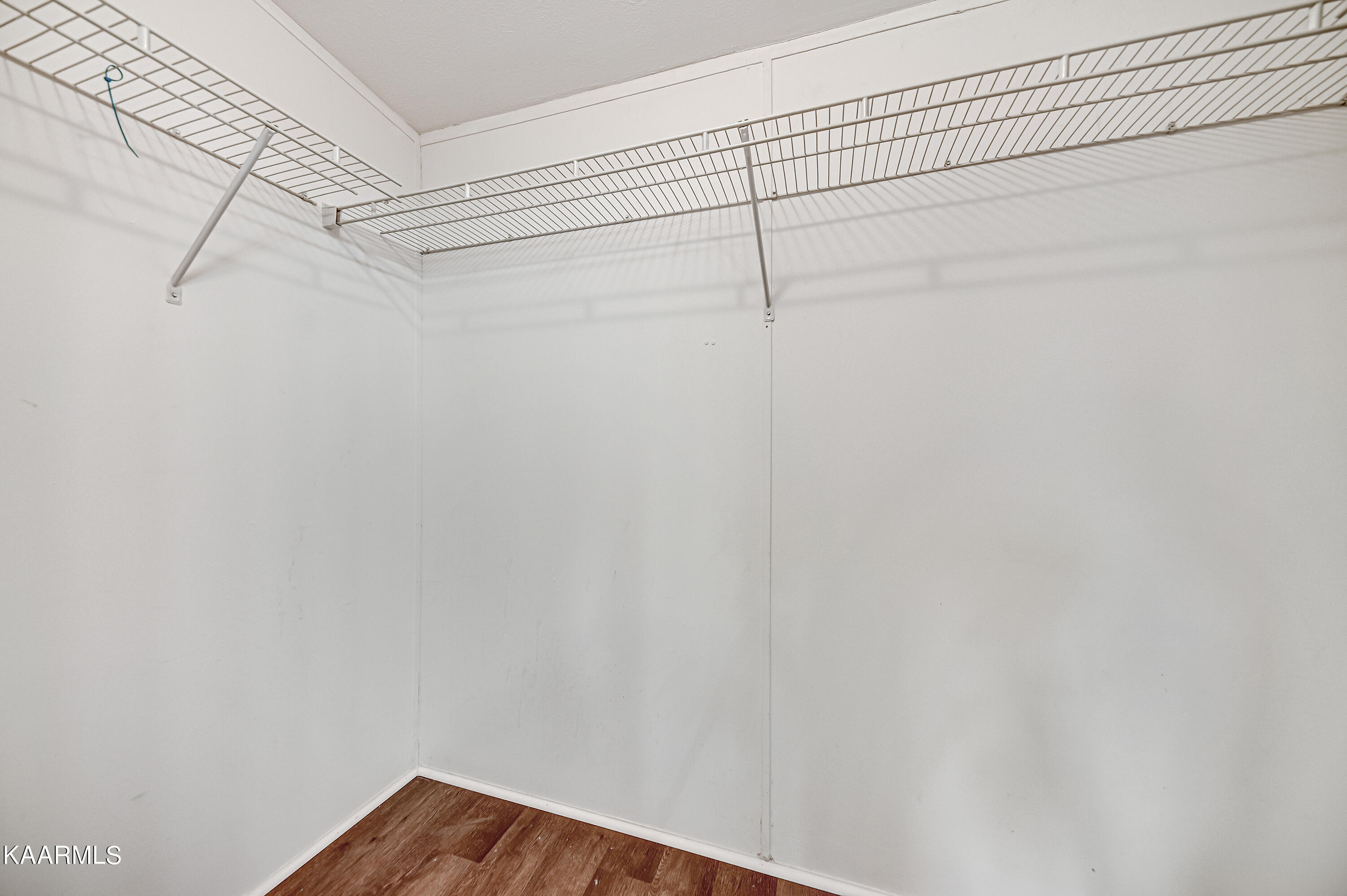7200 Beelertown Road Powell, TN 37849 - Photo 15 of 18 MasterCloset
