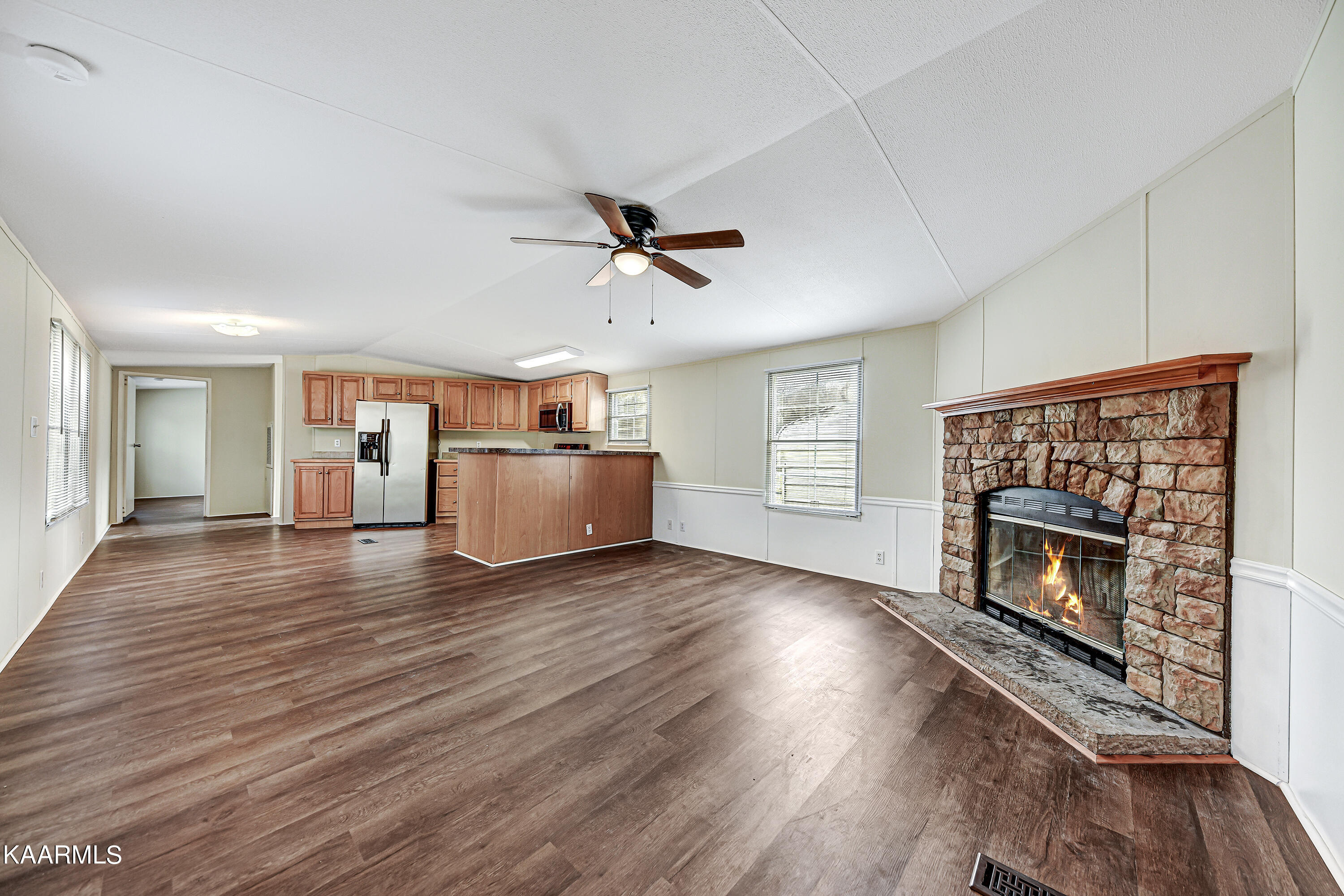 7200 Beelertown Road Powell, TN 37849 - Photo 9 of 18 Living