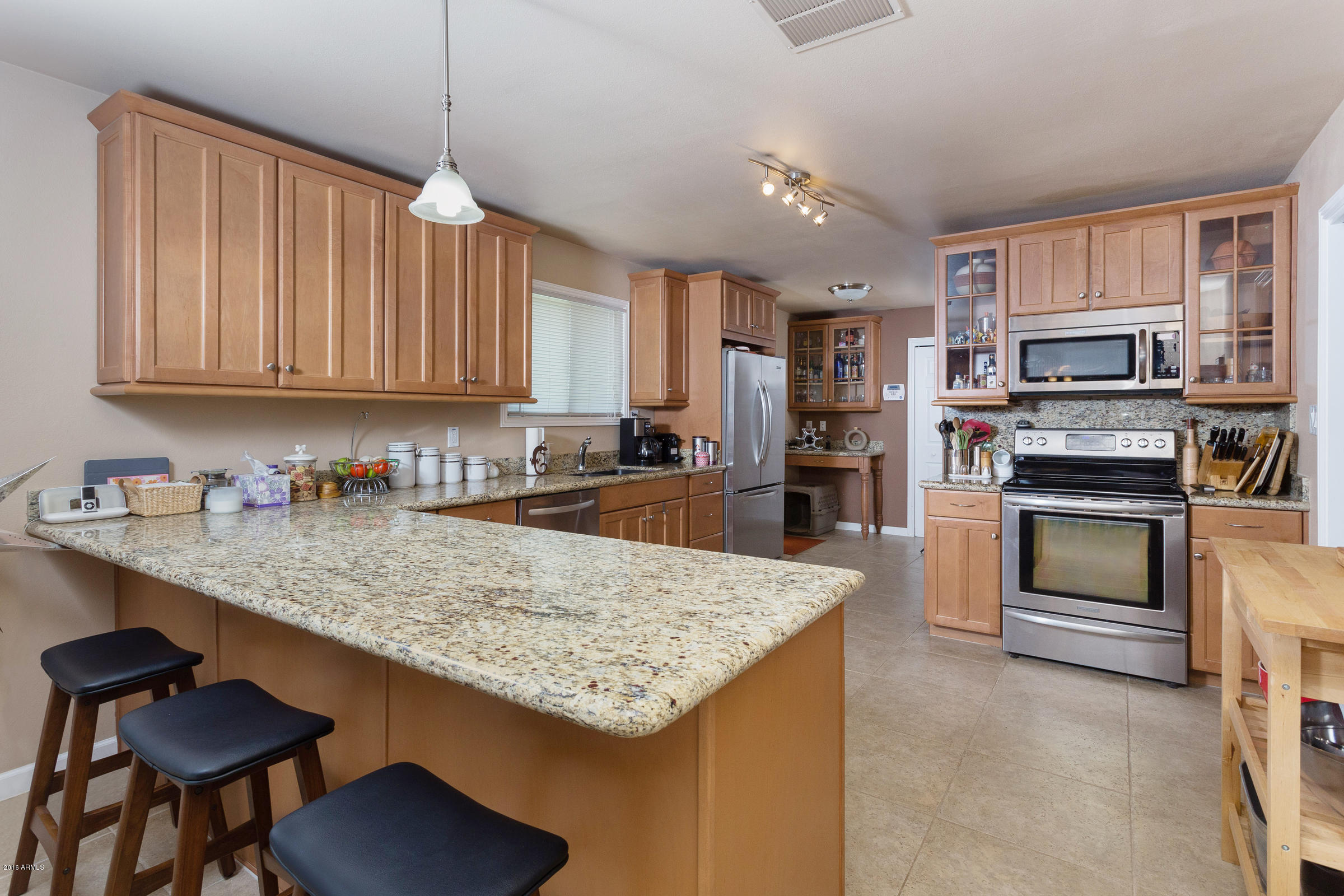 8501 North 7th Avenue Phoenix, AZ 85021 - Photo 8 of 15 8501_N_7th_Ave_08