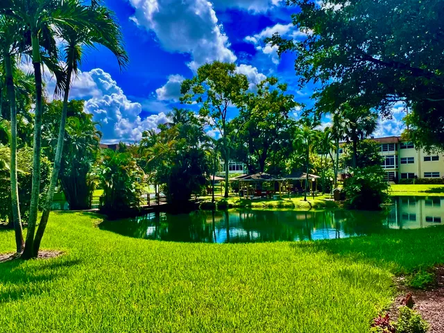 $165,000 | 5121 West Oakland Park Boulevard, Unit 311, Lauderdale Lakes, FL 33313