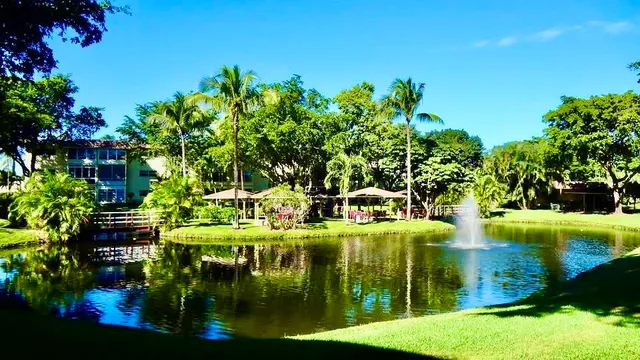 $165,000 | 5121 West Oakland Park Boulevard, Unit 311, Lauderdale Lakes, FL 33313