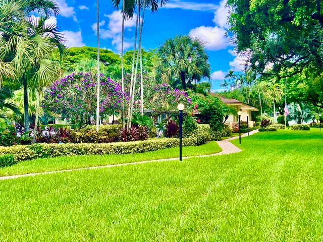 $165,000 | 5121 West Oakland Park Boulevard, Unit 311, Lauderdale Lakes, FL 33313