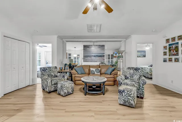 $525,000 | 1125 Camellia Drive, Surfside Beach, SC 29575