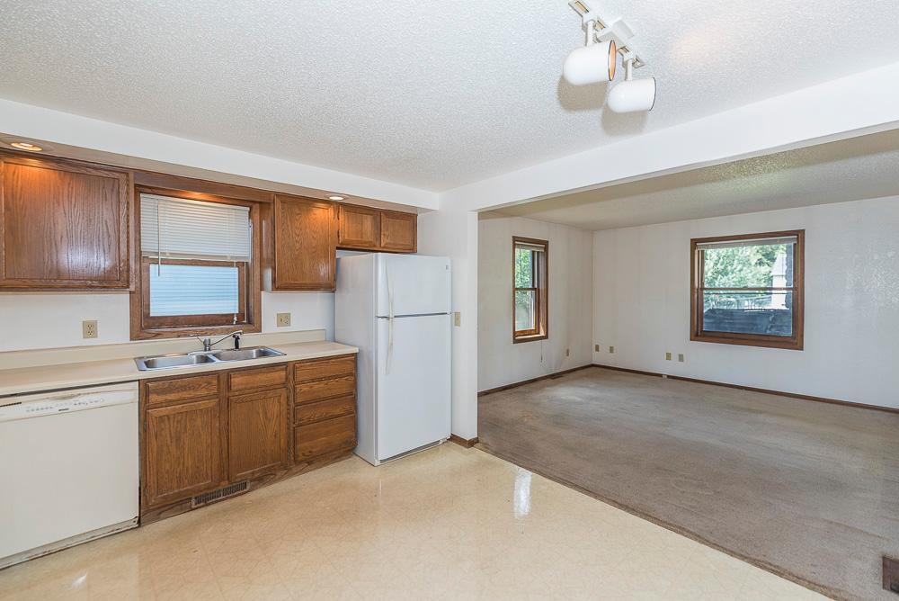 1303 South 8th Street Brainerd, MN 56401 - Photo 7 of 39