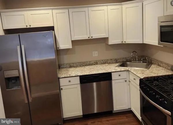 $1,900 | 2115 Woodhollow Drive, Marlton, NJ 08053