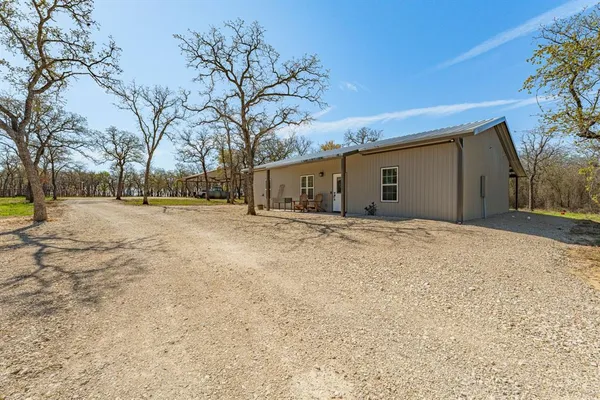 $799,000 | 1375 County Road 253, Stephenville, TX 76401