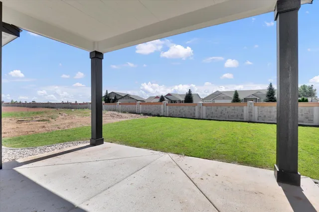 $506,850 | 29 North Country Club Drive, Unit 29, Deer Park, WA 99006