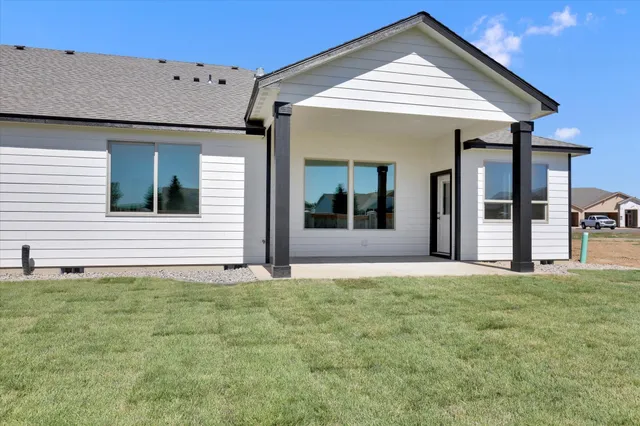 $506,850 | 29 North Country Club Drive, Unit 29, Deer Park, WA 99006