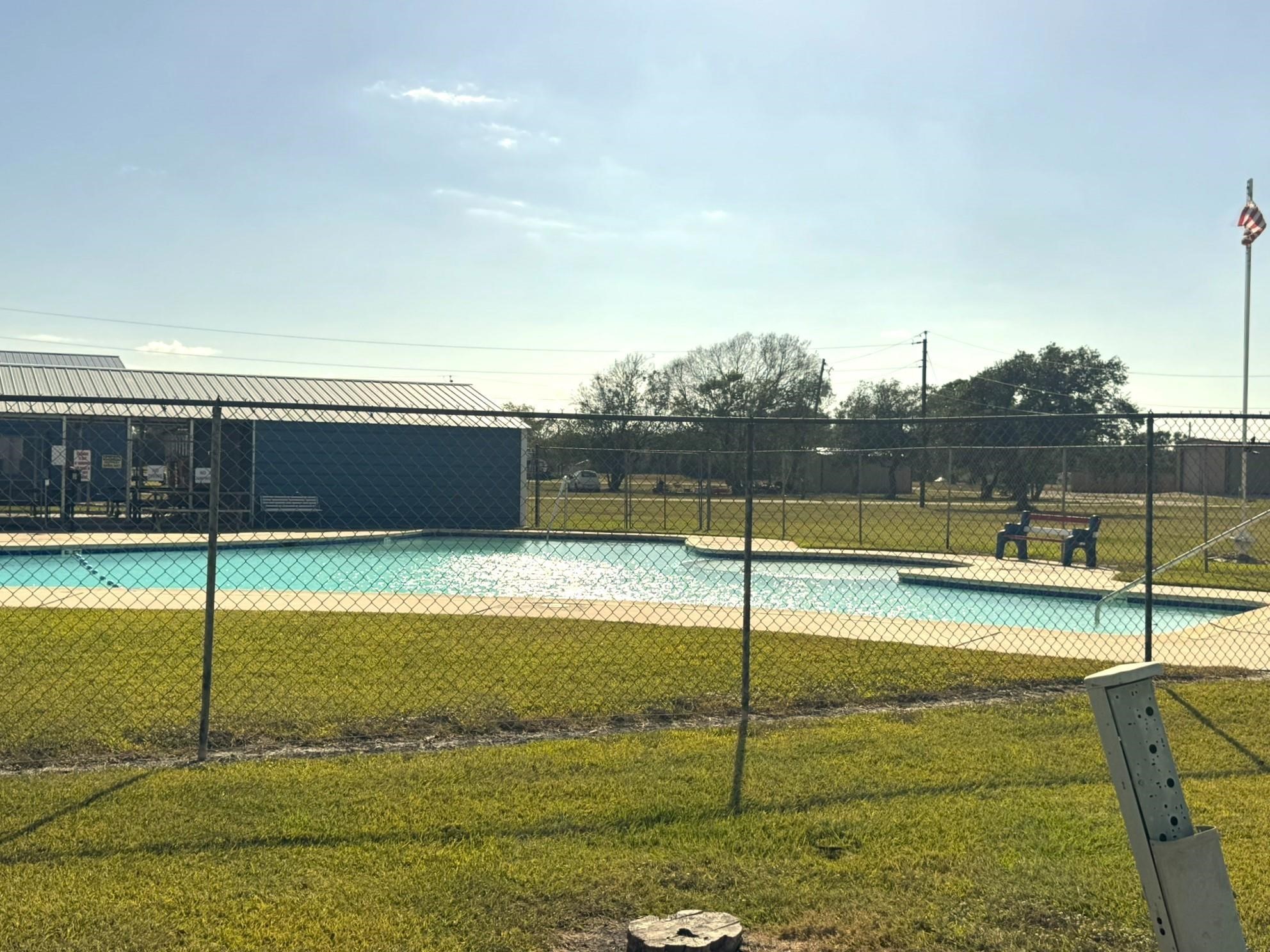 16 Meadowlark South Palacios, TX 77465 - Photo 19 of 22 a view of a indoor swimming pool
