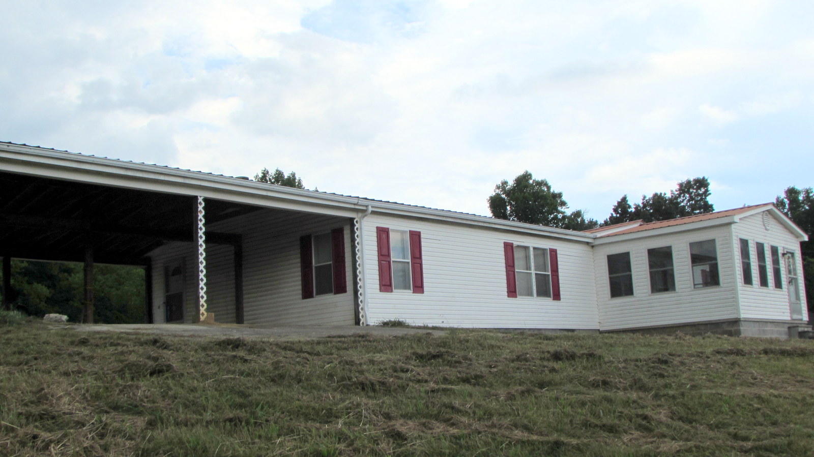 565 Acorn Gap Road Sweetwater, TN 37874 - Photo 4 of 27 04-IMG_2365