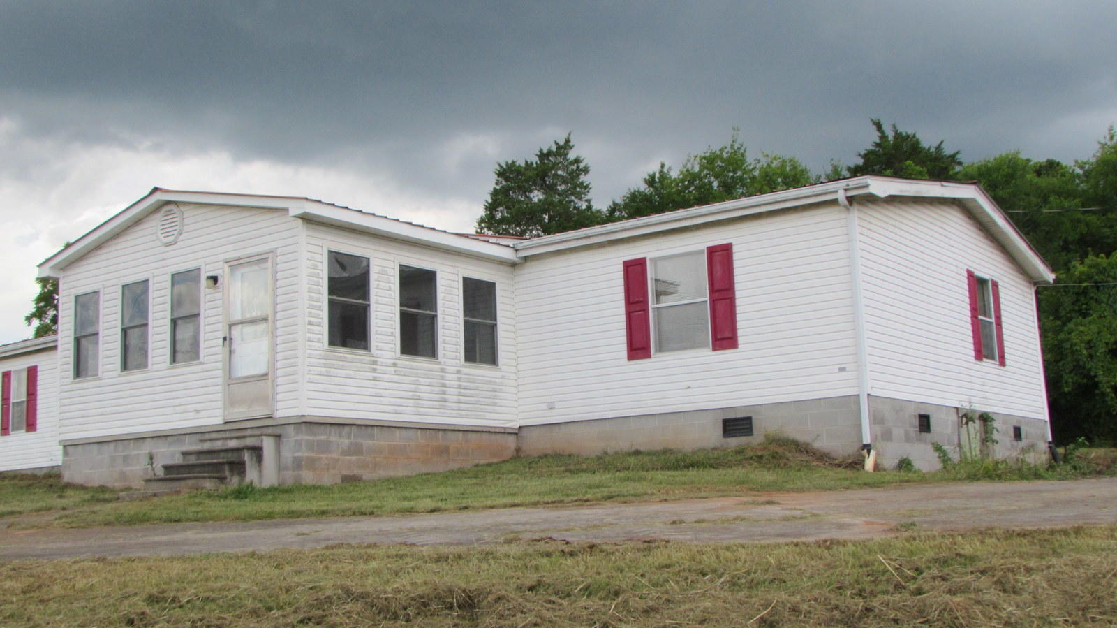 565 Acorn Gap Road Sweetwater, TN 37874 - Photo 5 of 27 05-IMG_2363