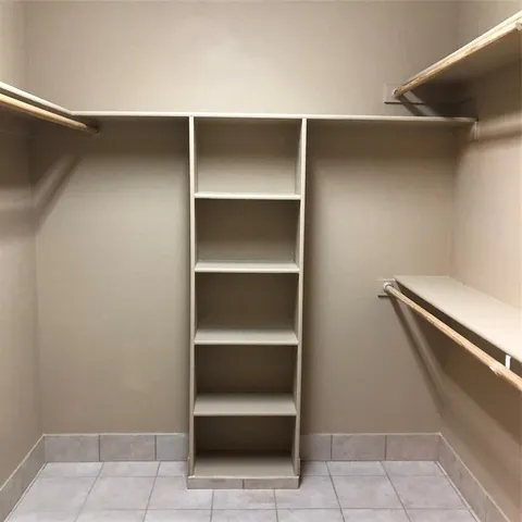 $2,375 | 524 Caravan Drive, Fort Worth, TX 76131